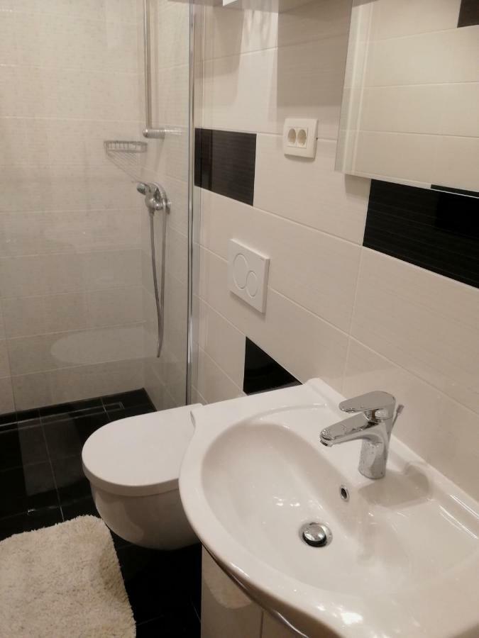 Apartma Rok Ankaran Dış mekan fotoğraf